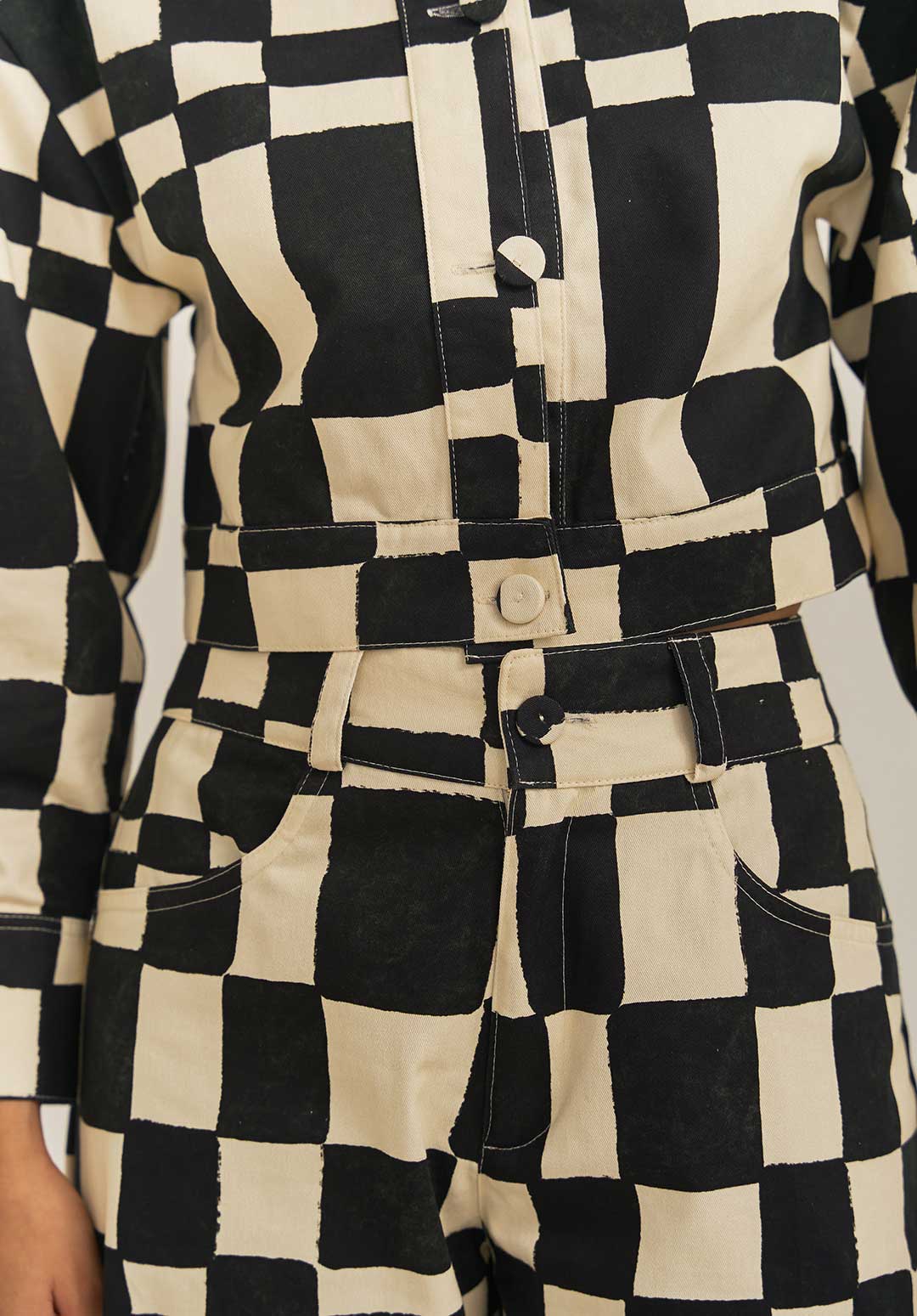 Pre Order Chaqueta Trama Blanco y Negro