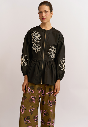 Chaqueta Ligera Magnolia Bordado