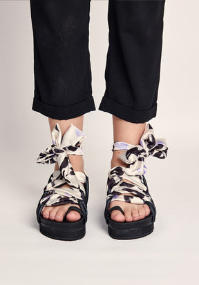Sandalias romanas Animal print